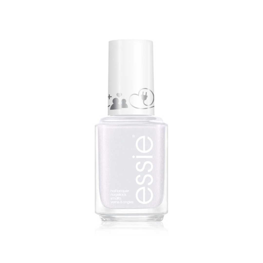 Essie Nail Polish On The Download 901