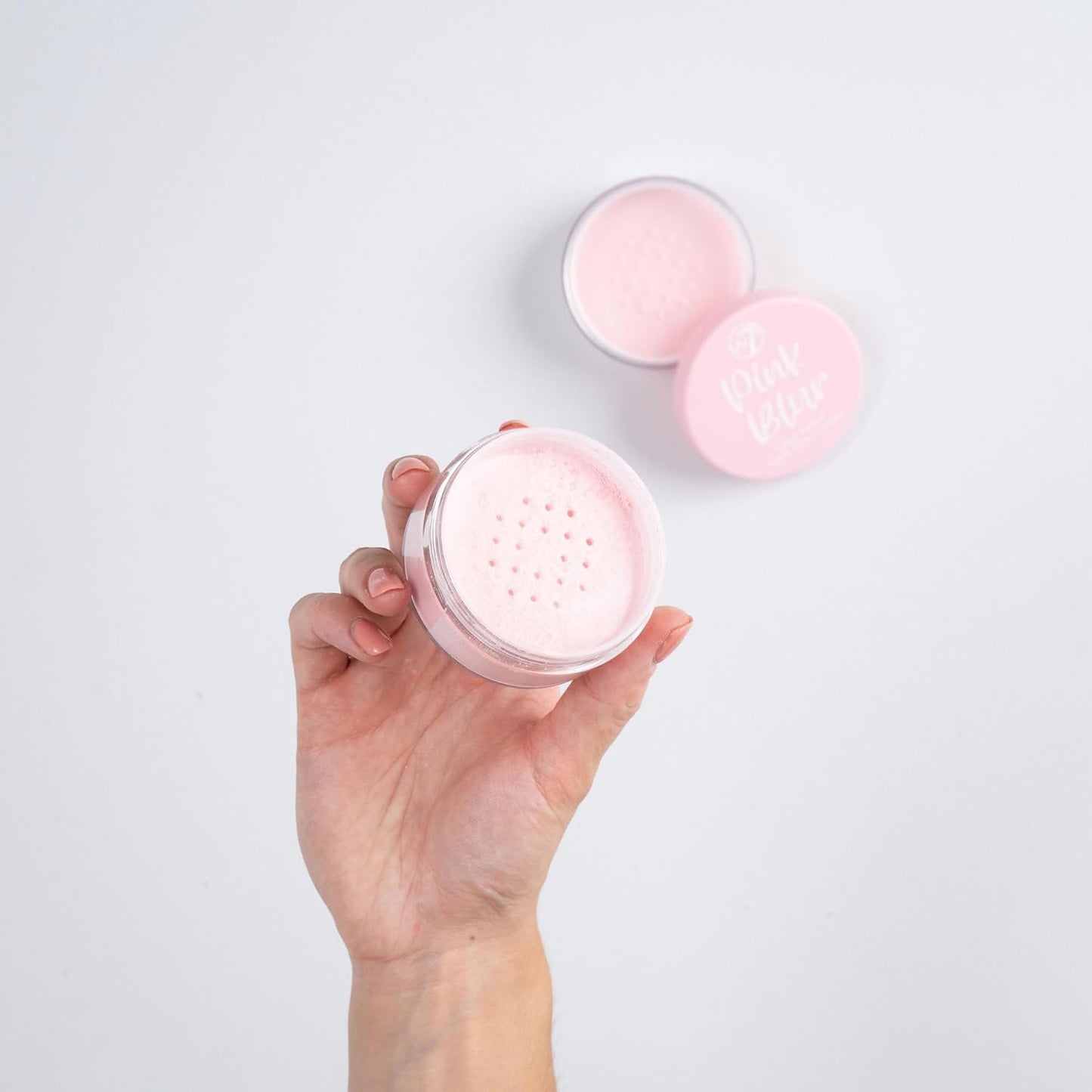 W7 Pink Blur Loose Powder