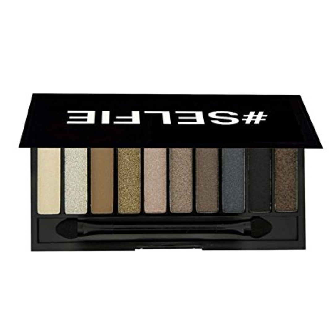I Heart Makeup Eyeshadow Palette Selfie