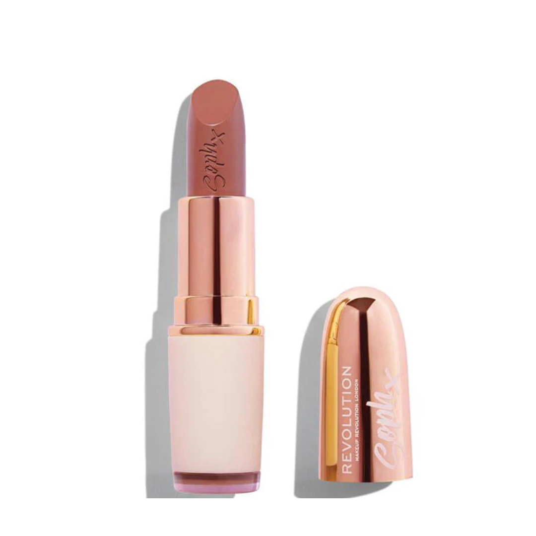 TESTER Revolution x Soph Lipstick Cake
